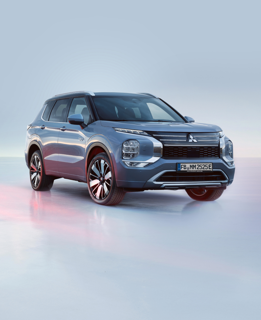 Der Outlander. Für mehr Business. ¾-Frontalansicht des Outlander